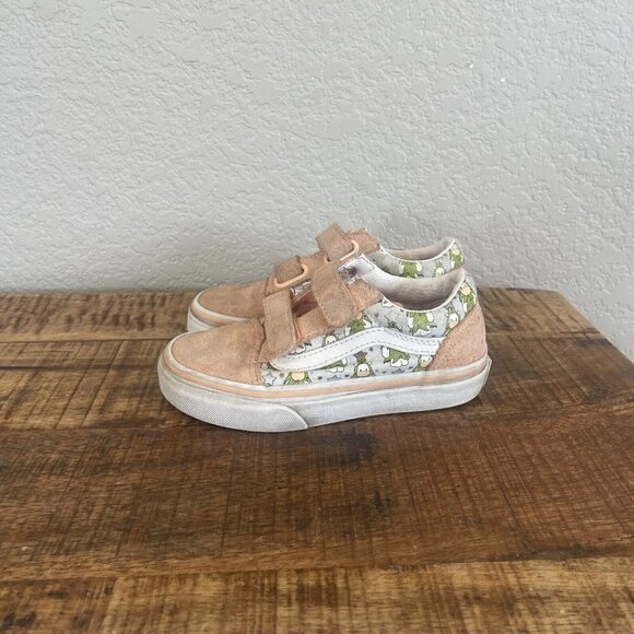 Vans Off the Wall Girls Unicorn Christmas Tree Skateboard Shoes 10.5 - Picture 2 of 13